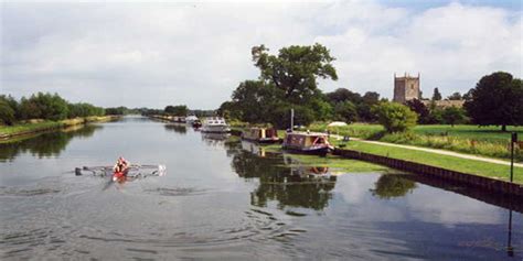 Gloucester & Sharpness Canal - Roomsbooked