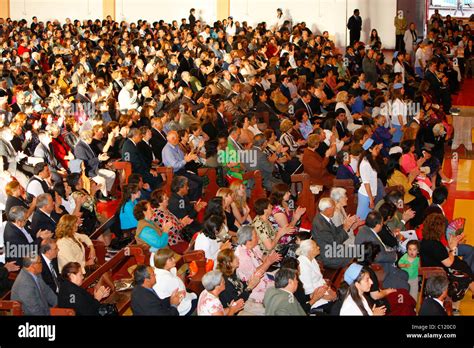 El Culto La Catedral Evangelica De La Iglesia Pentecostal De Chile