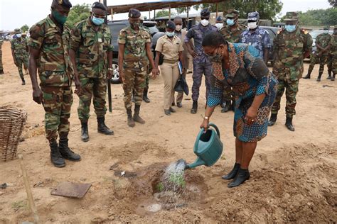 Les Forces Armées Togolaises au service de l environnement Ministère