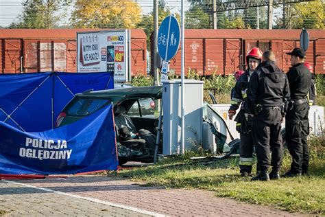 Tragiczny Wypadek W Bydgoszczy Jedna Osoba Nie Yje Gazeta Pomorska