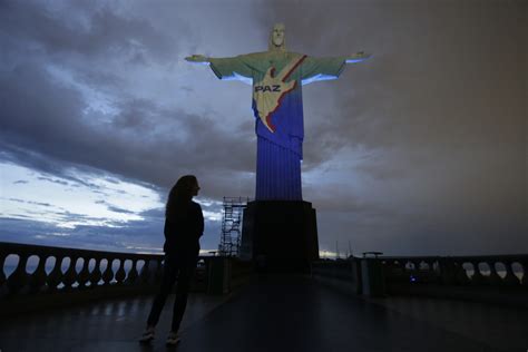 Rock In Rio Palco Sunset Ter Brit Nicos Do James Blueseiro Americano