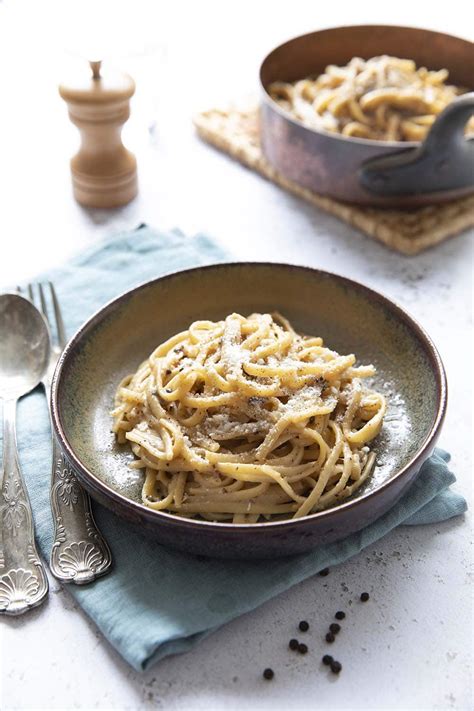 Cacio E Pepe Spaghettis Au Fromage Et Au Poivre De Cyril Lignac Tous