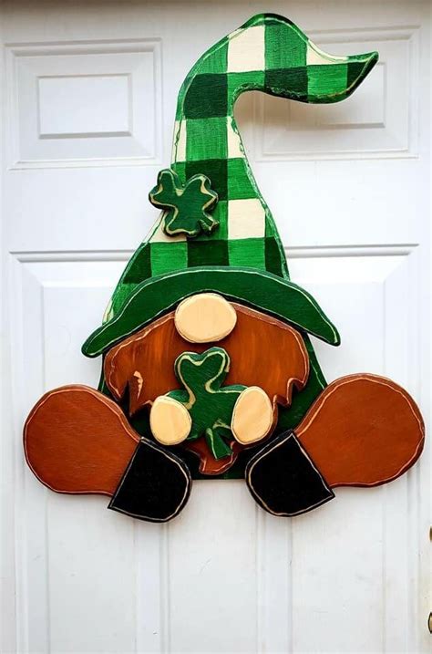 St Patty Gnome Wood Gnome Gnome Door Hanger St Patricks Day Gnome Wall Hangers Spring Decor