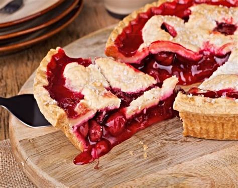 Easy Cherry Pie With Tapioca Treat Dreams