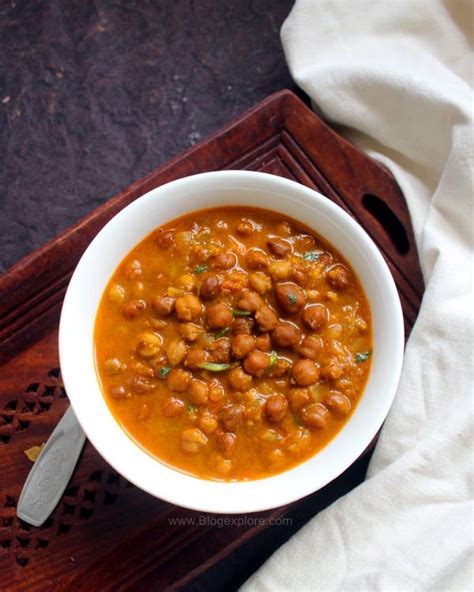 Kala Chana Masala Recipe Black Chickpeas Curry Blogexplore