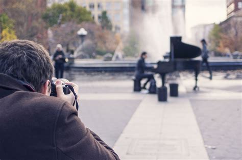 Ten street photography tricks to make you sneaky, but not creepy