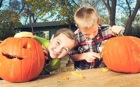 Is pumpkin carving for kids? – killerinsideme.com