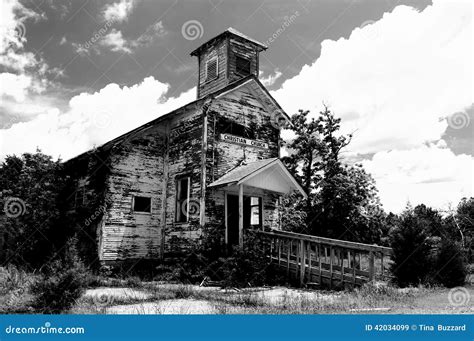 Tar Creek Superfund Site- Picher Oklahoma Christian Church Editorial Stock Image - Image of ...