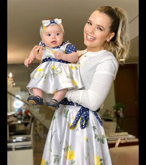 Foto Thaeme E A Filha Liz Combinaram Inclusive Vestidos Purepeople