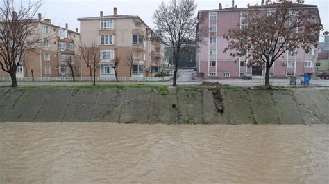 Debisi Kat Artan Ergene Nehri Ta T Tar M Arazilerini Su Bast Trt