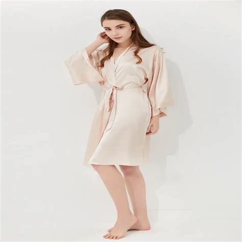 Chinese Women Rayon Embroidery Bride Bridesmaid Kimono Bathrobe Dress