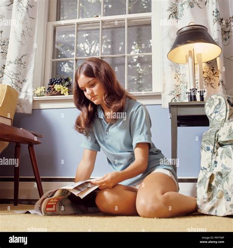 Chicas Adolescentes 1970 Fotografías E Imágenes De Alta Resolución Página 2 Alamy