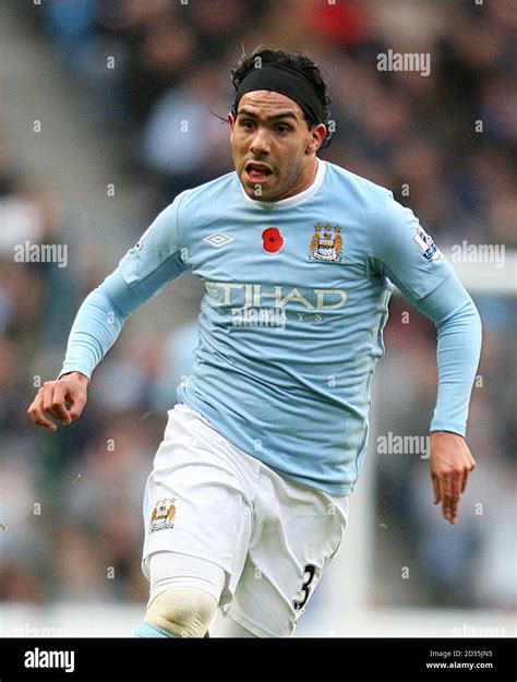 tevez manchester city  res stock photography  images alamy