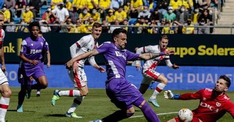 Cádiz CF Rayo Vallecano horario y dónde ver por TV el partido de la