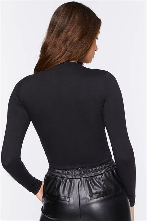 Long Sleeve Cutout Crop Top