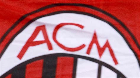 Lascia Il Suo Incarico Comunicato Ufficiale I Rossoneri Si Affidano