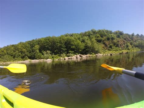 Les Gorges De La Loire En Cano Kayak La Boucle Voyageuse