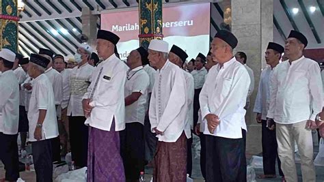 54 Lansia Asal Kabupaten Malang Berangkat Haji Tahun Ini MEMOX Co Id