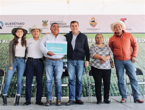 To O Mej A Encabeza Entrega De Apoyos Para El Campo En Tequisquiapan