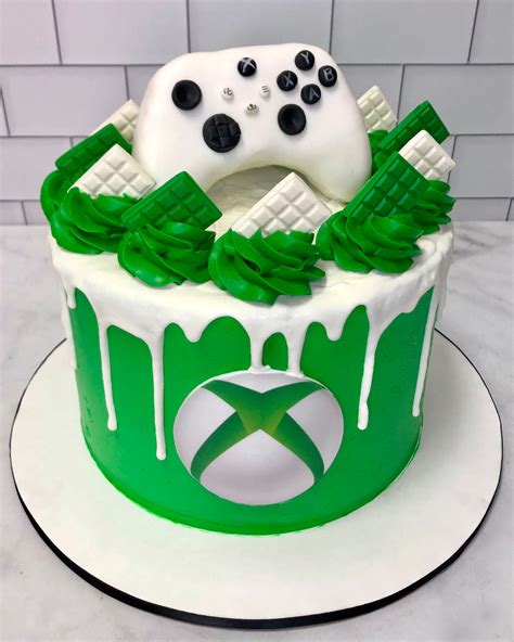 X Box Cake In Xbox Cake Birthday Cake Video Playstation Cake