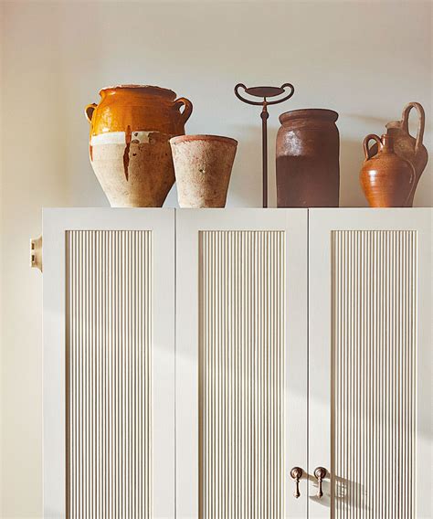 Reviving Masterpieces: The Gentle Art Of Cleaning Art