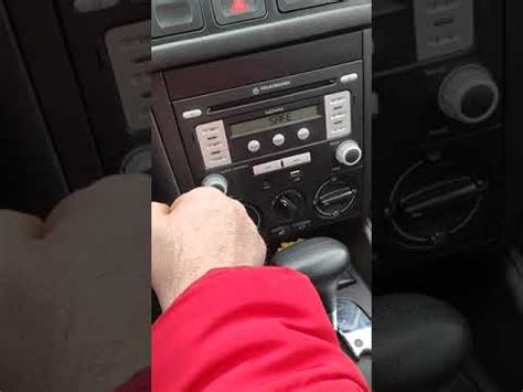 Come Inserire Il Codice Di Sblocco Dell Autoradio In Una Volkswagen