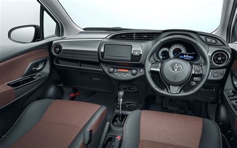 2018 Toyota Vitz Fabricante Toyota Planetcarsz