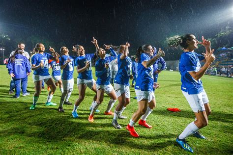 Campe O Mineiro Cruzeiro Reformula Elenco Do Futebol Feminino E Tem