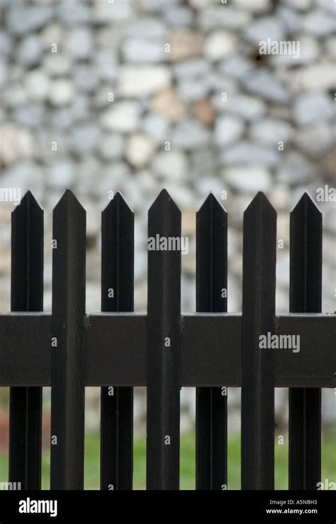 Black Iron Fence Hi Res Stock Photography And Images Alamy