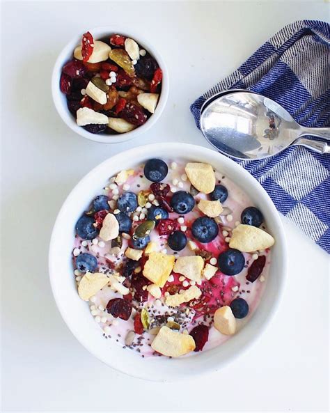 In dit recept 3 X LEKKER ÉN GEZOND ONTBIJTEN MET GEVRIESDROOGD FRUIT