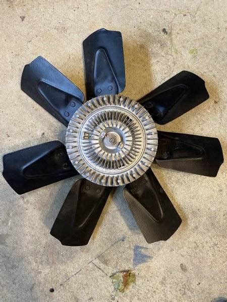 SOLD - 18 1/2 inch 7 blade fan #2863216 and clutch | For B Bodies Only