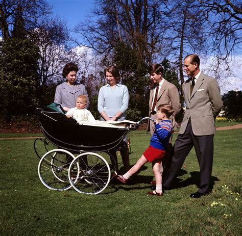 6 Photographs of Queen Elizabeth With Her Children