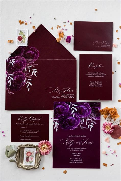 Invitations De Mariage En Verre Ou Acrylique Avec Pivoines Bordeaux Et