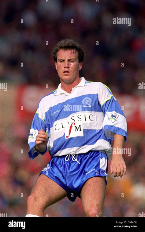 Andy Sinton Qpr Hi Res Stock Photography And Images Alamy