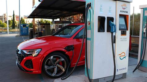 Así Están Creciendo Y Mucho Los Puntos De Carga De Coche Eléctrico Iberdrola Endesa Y Repsol