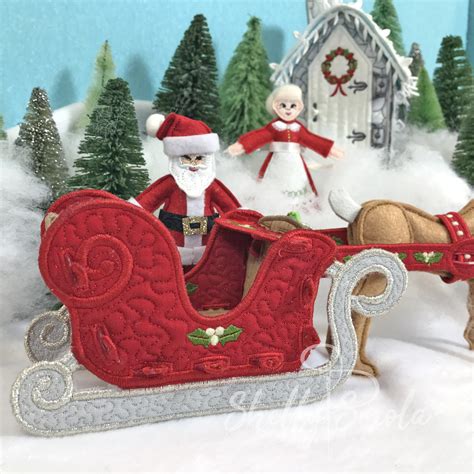 Santa's Sleigh - Shelly Smola Designs - Machine Embroidery Designs ...