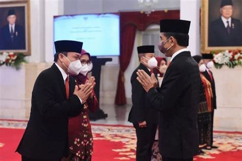 Jokowi Lantik Tiga Duta Besar Baru Untuk Negara Sahabat Ini Orangnya