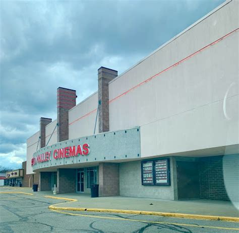 Movie Theater «Shenango Valley Cinemas», reviews and photos, 2996 E ...