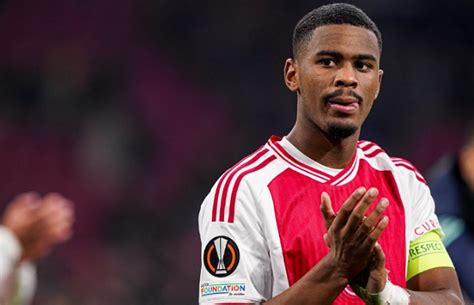 Arsenal Pushing To Sign Ajax Star Jorrel Hato This Summer