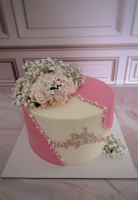 Pin Di Evelyn Jes Su Elegant Birthday Cakes Nel 2024 Idee Torta Di Compleanno Torte Di