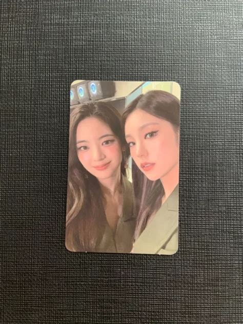 Itzy Checkmate Special Edition Photocard Lia Yeji Unit Card