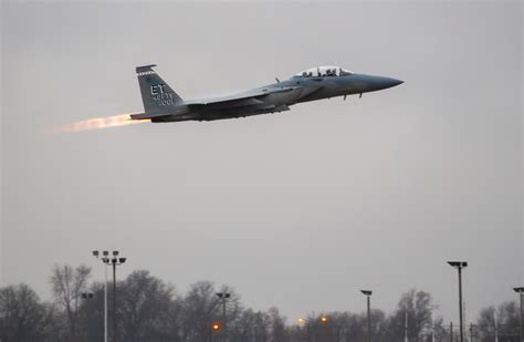 US Air Force receives first F-15EX fighter jet - The Jerusalem Post