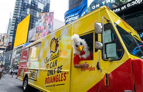 Inside Bojangles’ NYC chicken sandwich tour | PR Week