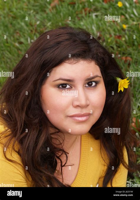 Plump people hi-res stock photography and images - Alamy
