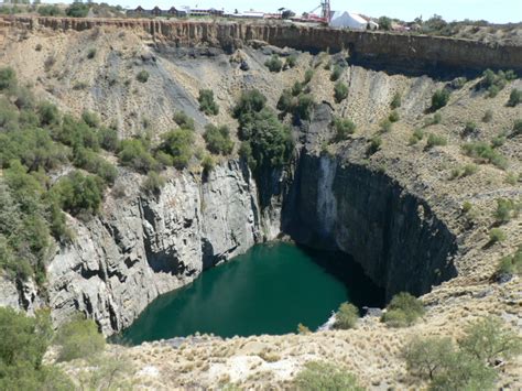 Top 10 Outstanding Facts about the Big Hole, Kimberley in South Africa