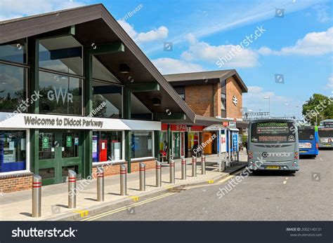 Didcot Parkway Railway Station Royalty-Free Images, Stock Photos ...