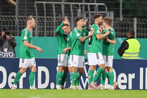 Pokal Sensation Perfekt Regionalligist Zieht Ins Achtelfinale Ein