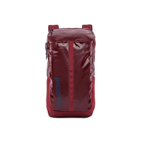 K P Patagonia Black Hole Pack L Wax Red Outdoorexperten