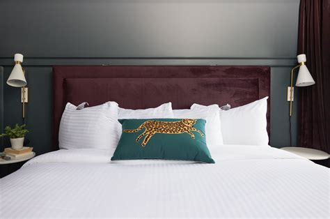 Book Dorchester Guest Rooms — The Dorchester