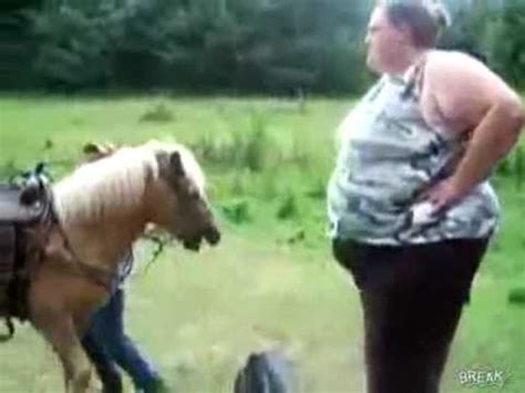 Fat Lady Falls Off A Horse - Large Woman Can't Get On The Horse - YouTube